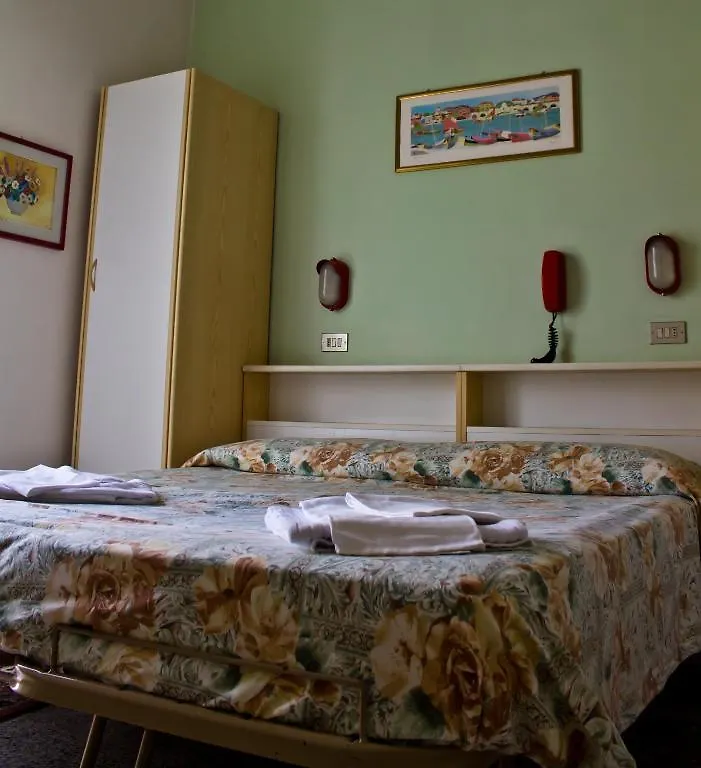Hotel Bel Air Rivazzurra Di Rimini 3*,  Italy